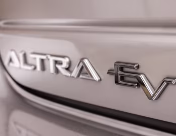 1999–2002 Nissan Altra EV [North America] '1998–2002