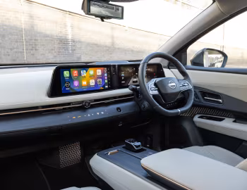 Торпедо Nissan Ariya [UK-spec] '2022–н.в.