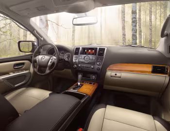Интерьер 2008–16 Nissan Armada [North America] '2007–16