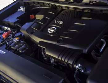 Under The Hood 2017–20 Nissan Armada [North America] '2016–20