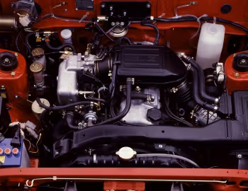 发动机舱 Nissan Auster 1800GT-E [Japan] (E-RA11) '06.1979–06.1981