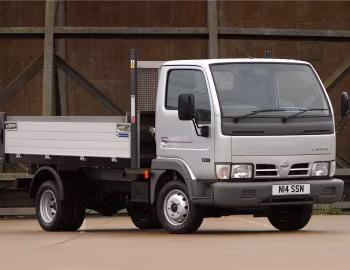 Nissan Cabstar E 35.13 tipper truck [UK-spec] '1998–2006