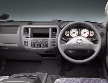 Торпедо Nissan Caravan (E25) '2001–05