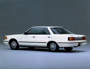 Nissan Cedric 4-door Hardtop V30E Brougham (Y30) '06.1983–05.1985