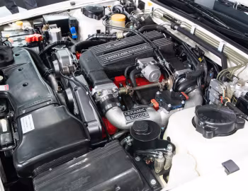 发动机舱 Nissan Cedric Cima Type II Limited [Japan] (E-FPAY31) '08.1989–08.1991