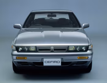 Nissan Cefiro Sports Touring [Japan] (E-CA31) '09.1988–08.1990