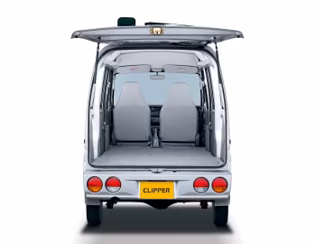 Nissan Clipper DX [Japan] (U71V/U72V) '10.2003–11.2005
