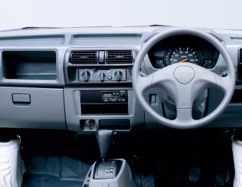 中控台 Nissan Clipper GL [Japan] (LE-U71T/LE-U72T) '10.2003–09.2004