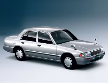 Nissan Crew (HK30) '07.1993–06.2009