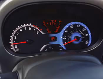 Камбінацыя прыбораў 2012 Nissan Cube "Indigo Blue" [North America] (Z12) '2012
