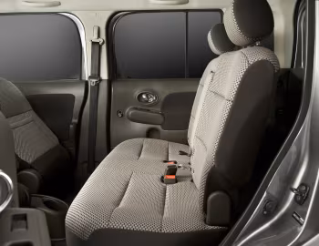 Interior 2009–11 Nissan Cube "Krom" [North America] (Z12) '2009–11