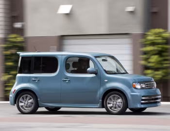 2009–11 Nissan Cube "Krom" [North America] (Z12) '2009–11