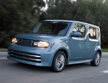2009–11 Nissan Cube "Krom" [North America] (Z12) '2009–11
