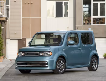 2009–11 Nissan Cube "Krom" [North America] (Z12) '2009–11