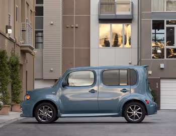 2009–11 Nissan Cube "Krom" [North America] (Z12) '2009–11