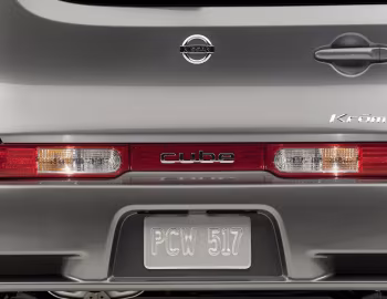 2009–11 Nissan Cube "Krom" [North America] (Z12) '2009–11