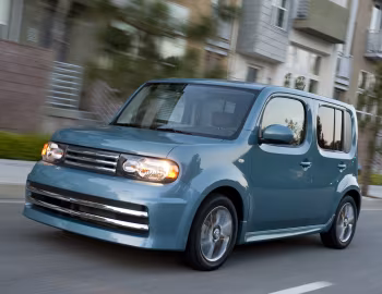 2009–11 Nissan Cube "Krom" [North America] (Z12) '2009–11