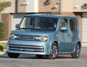 2009–11 Nissan Cube "Krom" [North America] (Z12) '2009–11