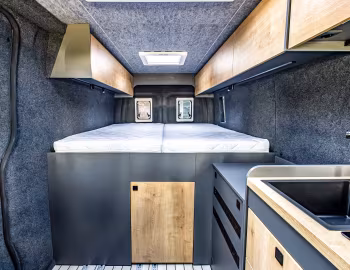 Інтэр'ер Eifelland Nissan Interstar-e Relax '2026