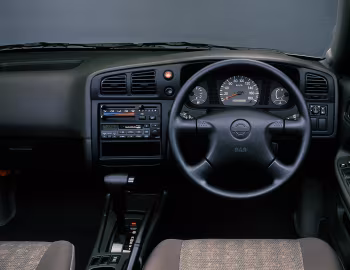 中控台 Nissan Expert VX-G [Japan] (W11) '06.1999–07.2002