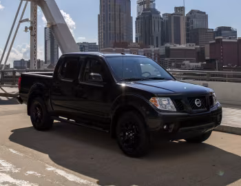 2018–21 Nissan Frontier SV "Midnight Edition" Crew Cab [North America] (D40) '2017–21