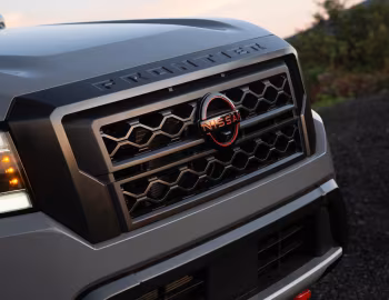 2022–н.ч. Nissan Frontier Pro-4X [Mexico] (D41) '2021–н.ч.