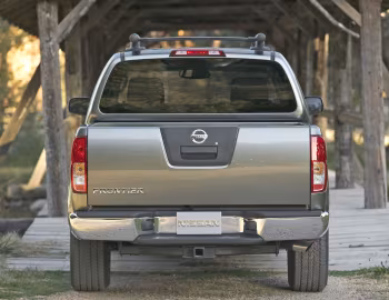 2005–08 Nissan Frontier Crew Cab [North America] (D40) '2004–08