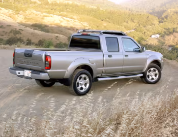 2002–05 Nissan Frontier Crew Cab (D22) '2001–05