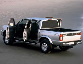 2001 Nissan Frontier Crew Cab (D22) '2000–01