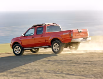 2002–05 Nissan Frontier Crew Cab (D22) '2001–05