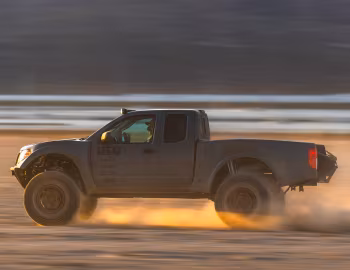 Nissan Frontier Desert Runner (D40) '11.2019