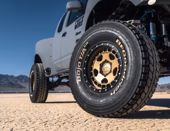 Nissan Frontier Desert Runner (D40) '11.2019