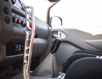 Интерьер Nissan Frontier Desert Runner (D40) '11.2019
