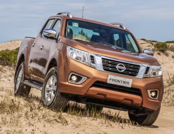 Nissan Frontier LE Double Cab [Latam] (D23) '2017–21