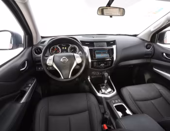 Торпедо Nissan Frontier LE Double Cab [Latam] (D23) '2017–21