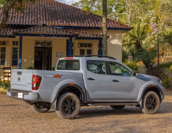 Nissan Frontier PRO-4X Double Cab [Latam] (D23) '2022–н.ч.