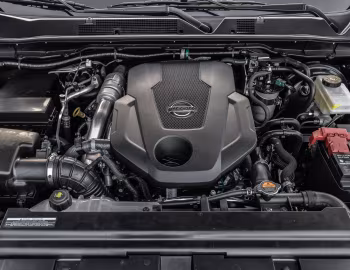 Под капотом Nissan Frontier PRO-4X Double Cab [Latam] (D23) '2022–н.в.