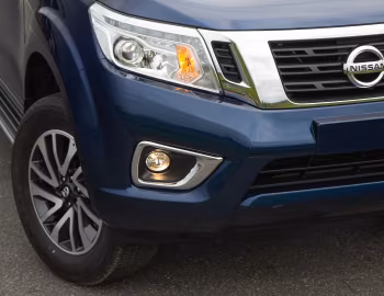 Nissan Frontier XE Double Cab [Latam] (D23) '2017–22