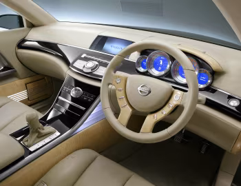 Торпедо Nissan Fuga Concept (Y50) '10.2003