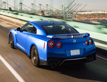2021–23 Nissan GT-R Premium [North America] (R35) '2020–22