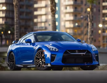 2021–23 Nissan GT-R Premium [North America] (R35) '2020–22