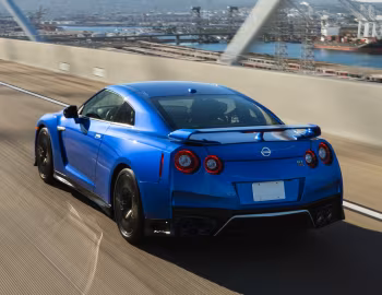 2021–23 Nissan GT-R Premium [North America] (R35) '2020–22
