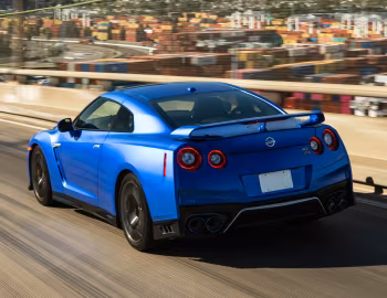 2021–23 Nissan GT-R Premium [North America] (R35) '2020–22