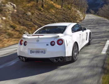 Nissan GT-R Black Edition [Worldwide] (R35) '2010–13