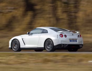 Nissan GT-R Black Edition [Worldwide] (R35) '2010–13