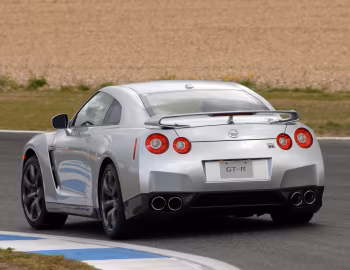 2009–10 Nissan GT-R Black Edition [North America] (R35) '2008–10