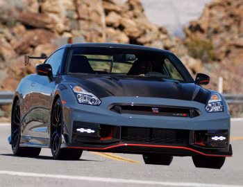2024–25 Nissan GT-R Nismo [North America] (R35) '2023–25