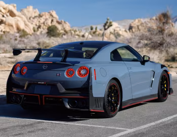 2024–25 Nissan GT-R Nismo [North America] (R35) '2023–25
