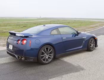 2012–14 Nissan GT-R Premium [North America] (DBA-R35) '11.2010–14