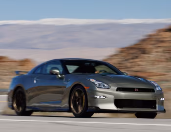 2024–25 Nissan GT-R T-Spec [North America] (R35) '2023–25
